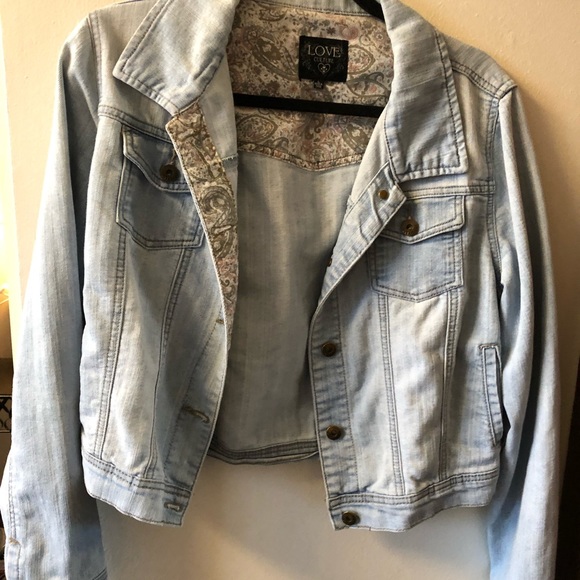 Jean Jacket Lightwash - Picture 1 of 4